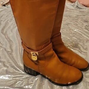 Michael kors boots